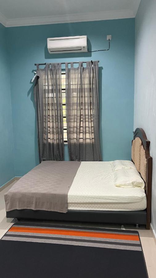 Nikmat Homestay Riyadh Kampong Tuan Mandak Exterior foto